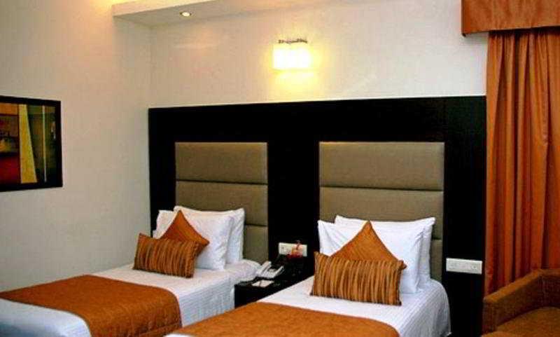 Jht Hotels Ню Делхи Екстериор снимка
